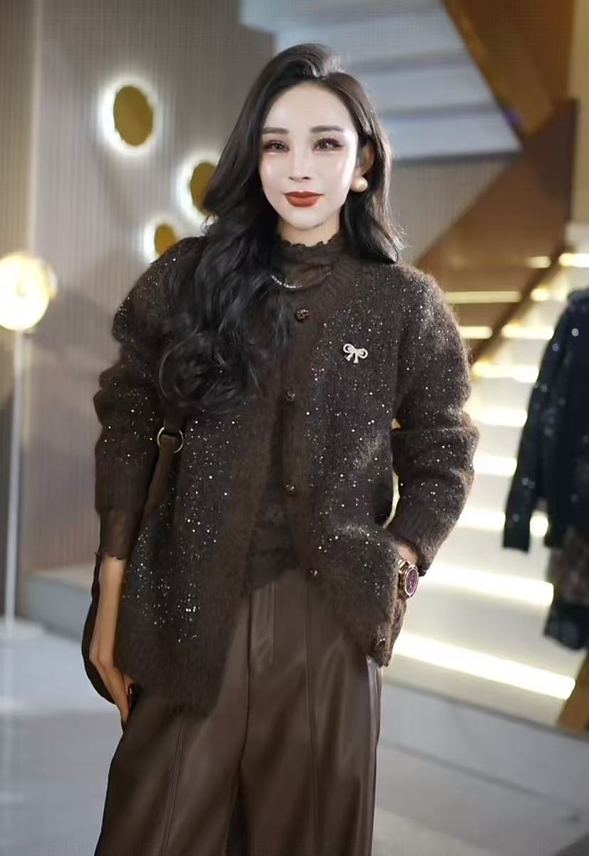 秋冬季时尚百搭珠片开衫女士短款圆领毛衣外套W2+909+09805