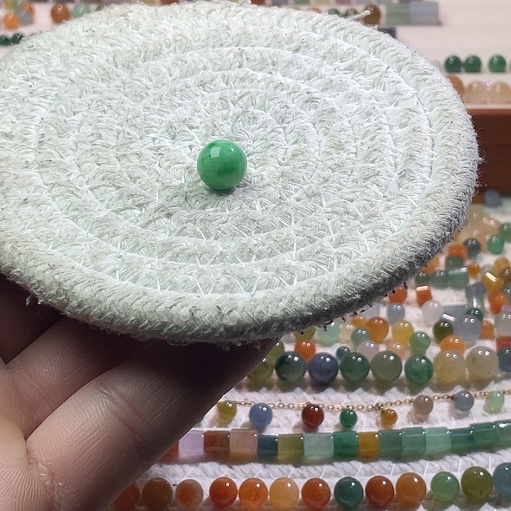 翡翠散珠未镶嵌定制翡翠卡10.3