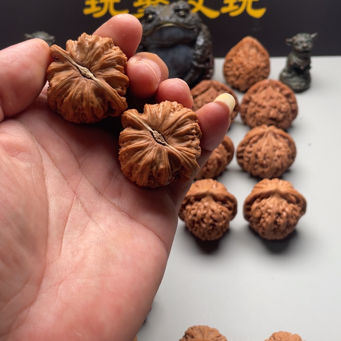 波***波吊坠文玩核桃白狮子40