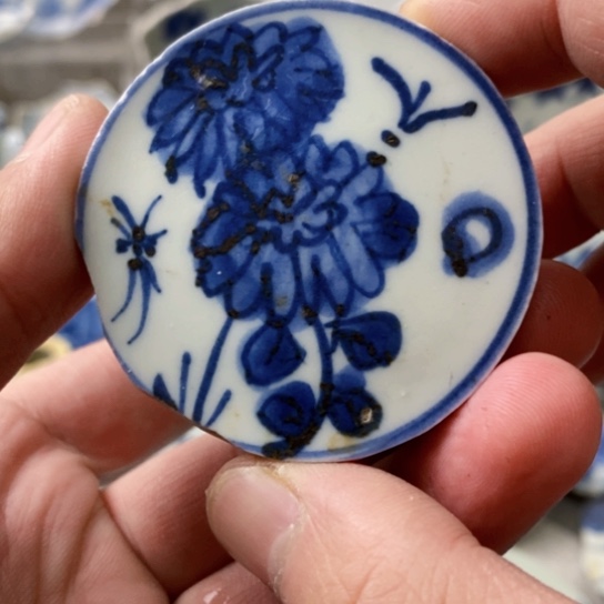 瓷片现代工艺品青花瓷片