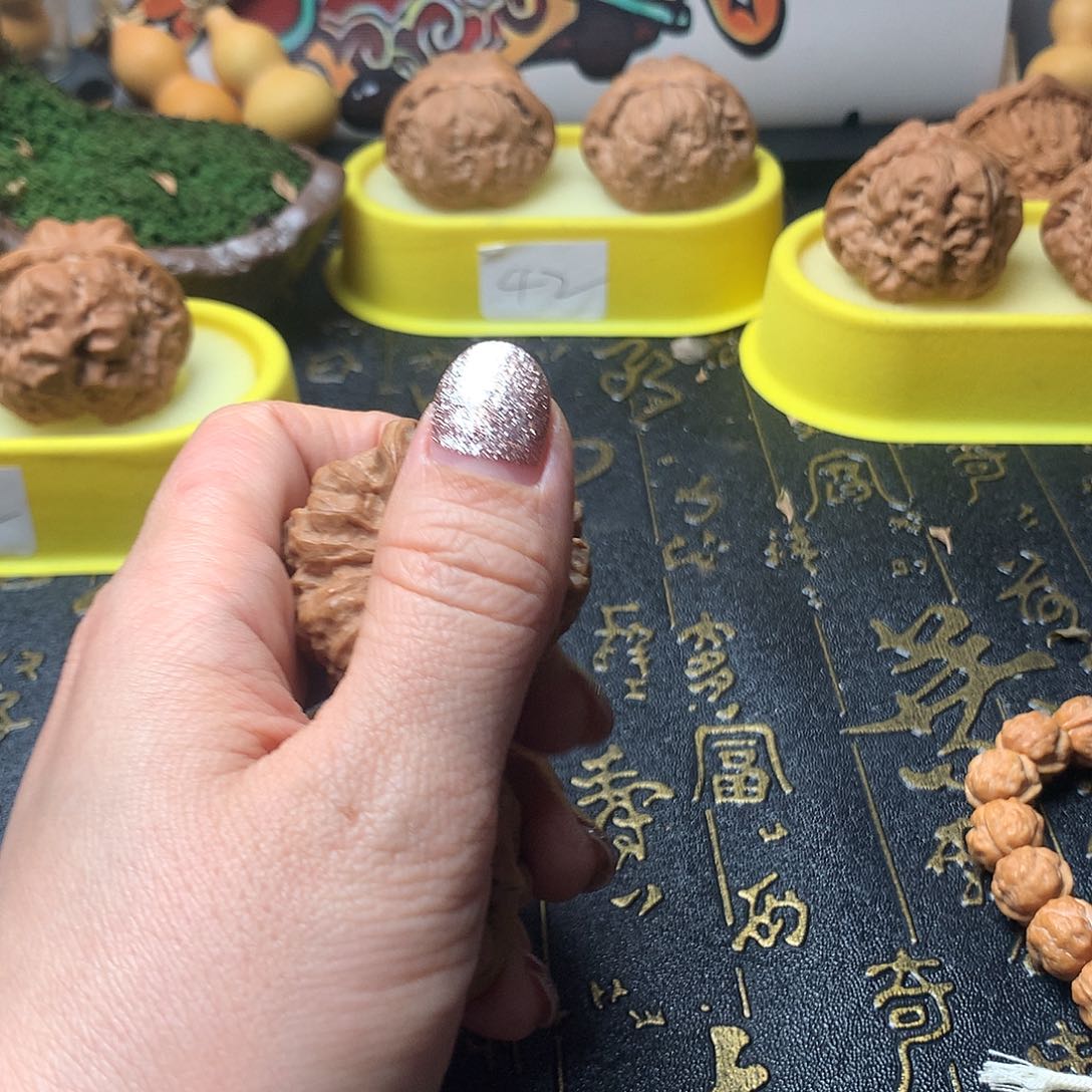 文玩核桃把件古**子蛤蟆头娃饼把件
