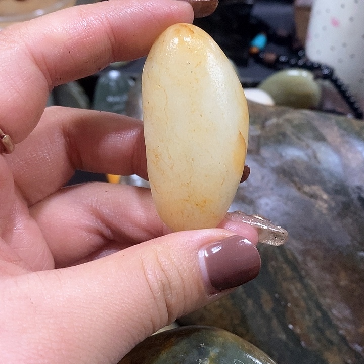 未镶嵌和田玉（糖玉）挂件寒**隐