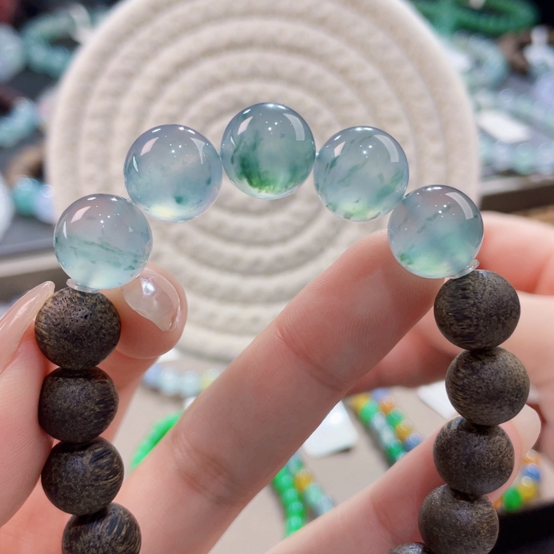 未镶嵌手链翡翠王炸！玻璃飘花