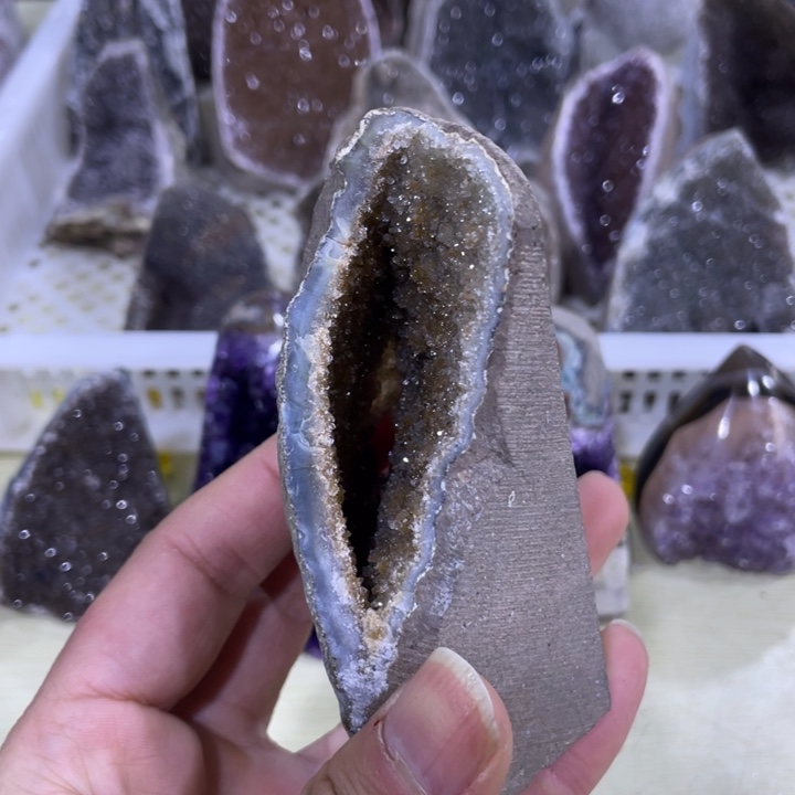 紫晶钱袋子未镶嵌