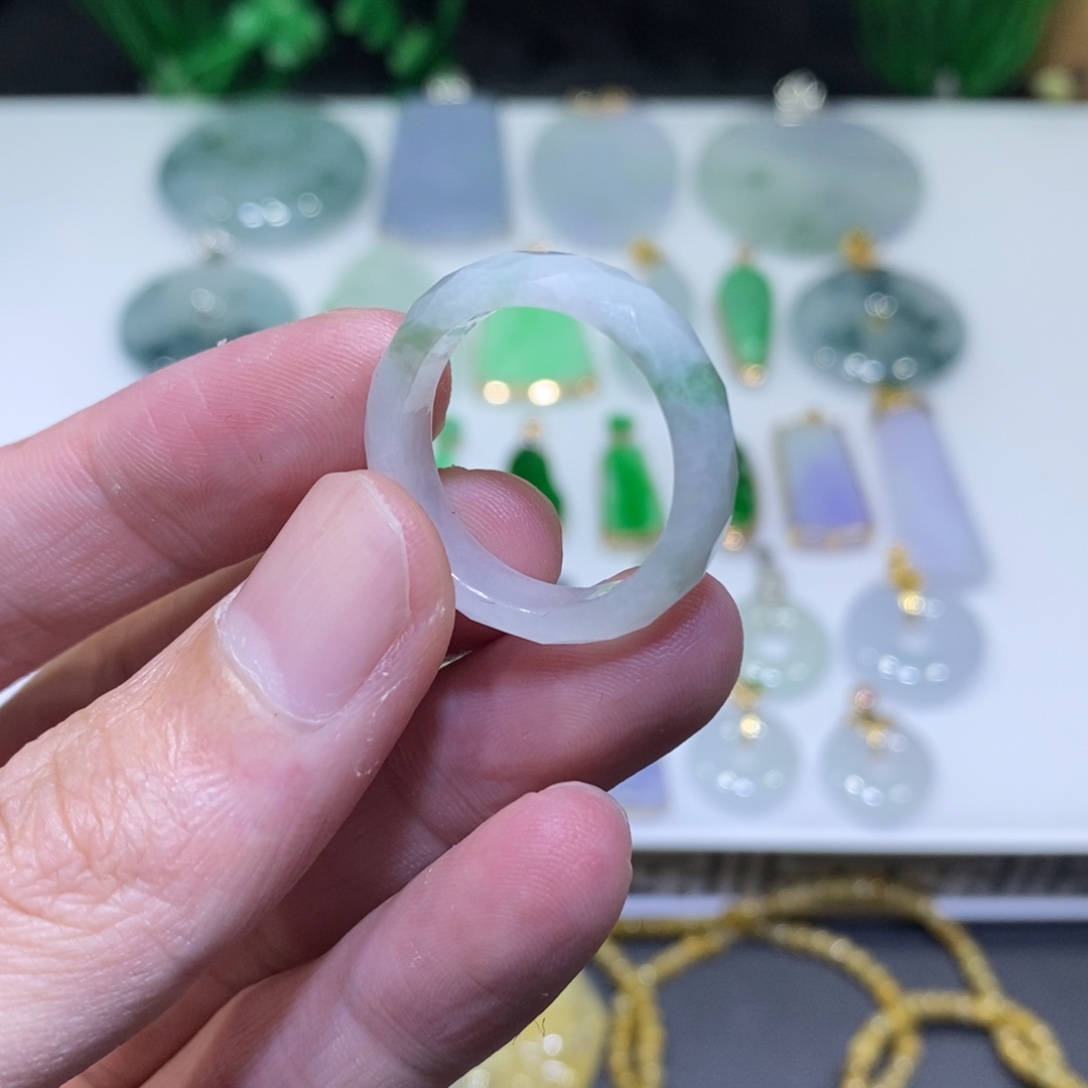 翡翠未镶嵌吊坠(不含链)20号