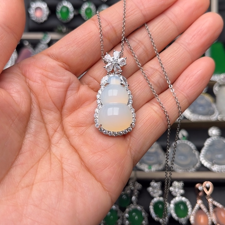 玛瑙/玉髓合金颈饰