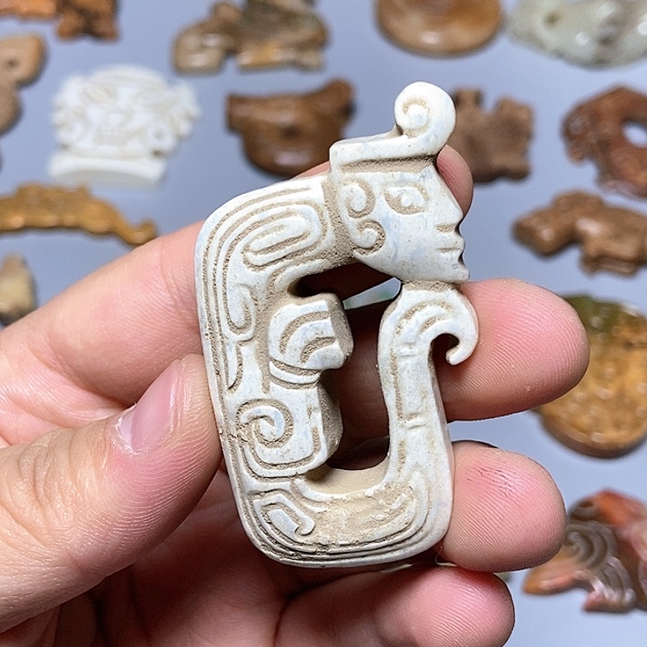 和田玉未镶嵌颈饰111