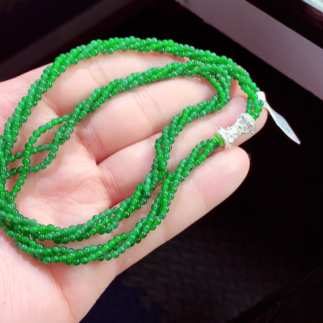 翡翠手链未镶嵌天然翡翠手链未镶嵌