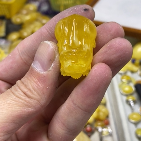 蜜蜡裸石未镶嵌吊坠