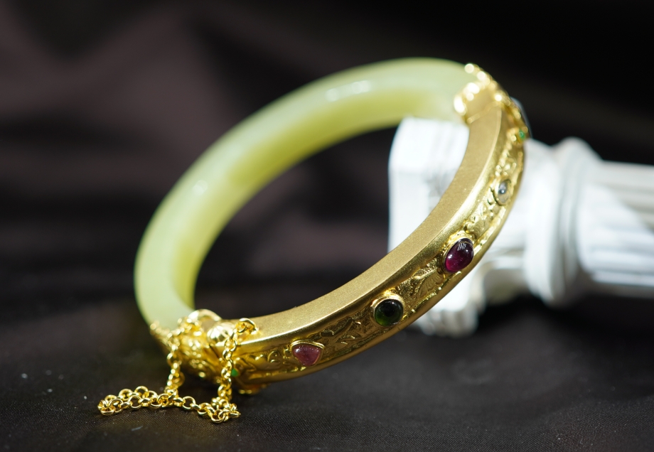 s925和田玉手镯 EA021709