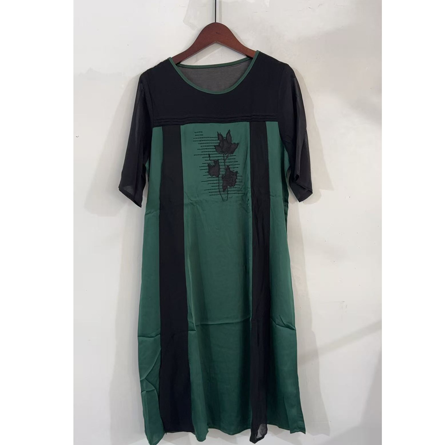 1-8108-35新款时尚休闲连衣裙