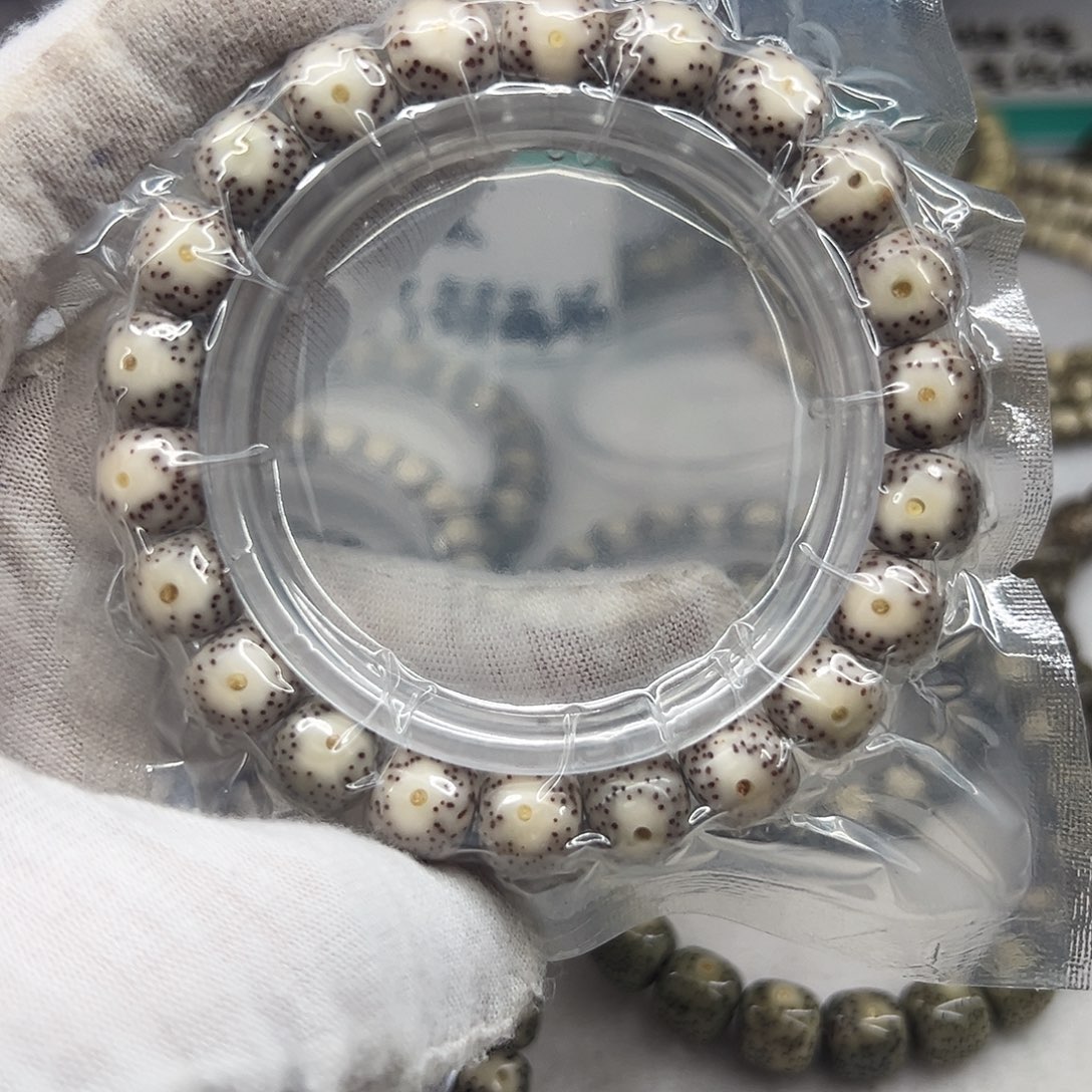 吊坠星月菩提10× 9奶奶灰大眼睛黄金瞳61