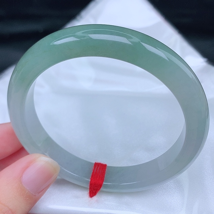 未镶嵌手镯翡翠天然