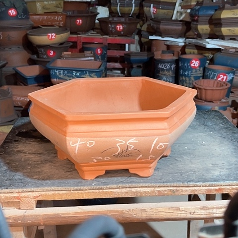 紫砂花盆六方盆一个