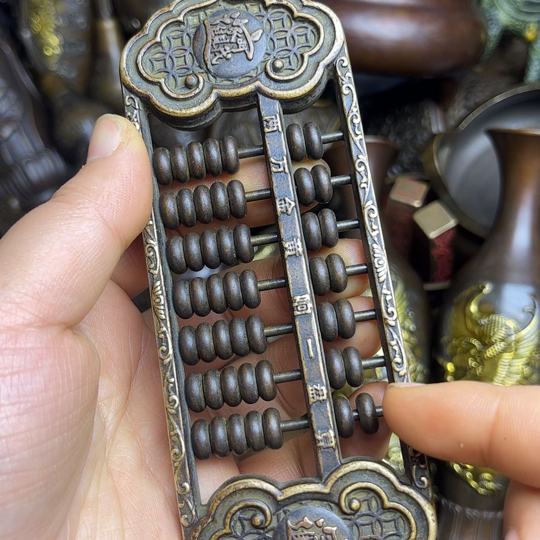 精美铜器，做工精致