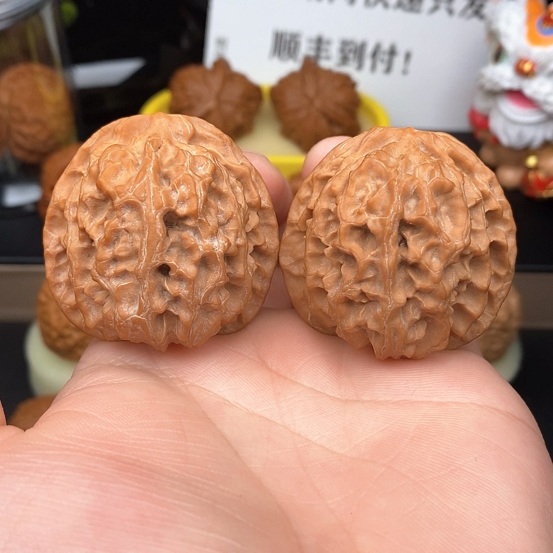 文玩核桃把件43苹果园