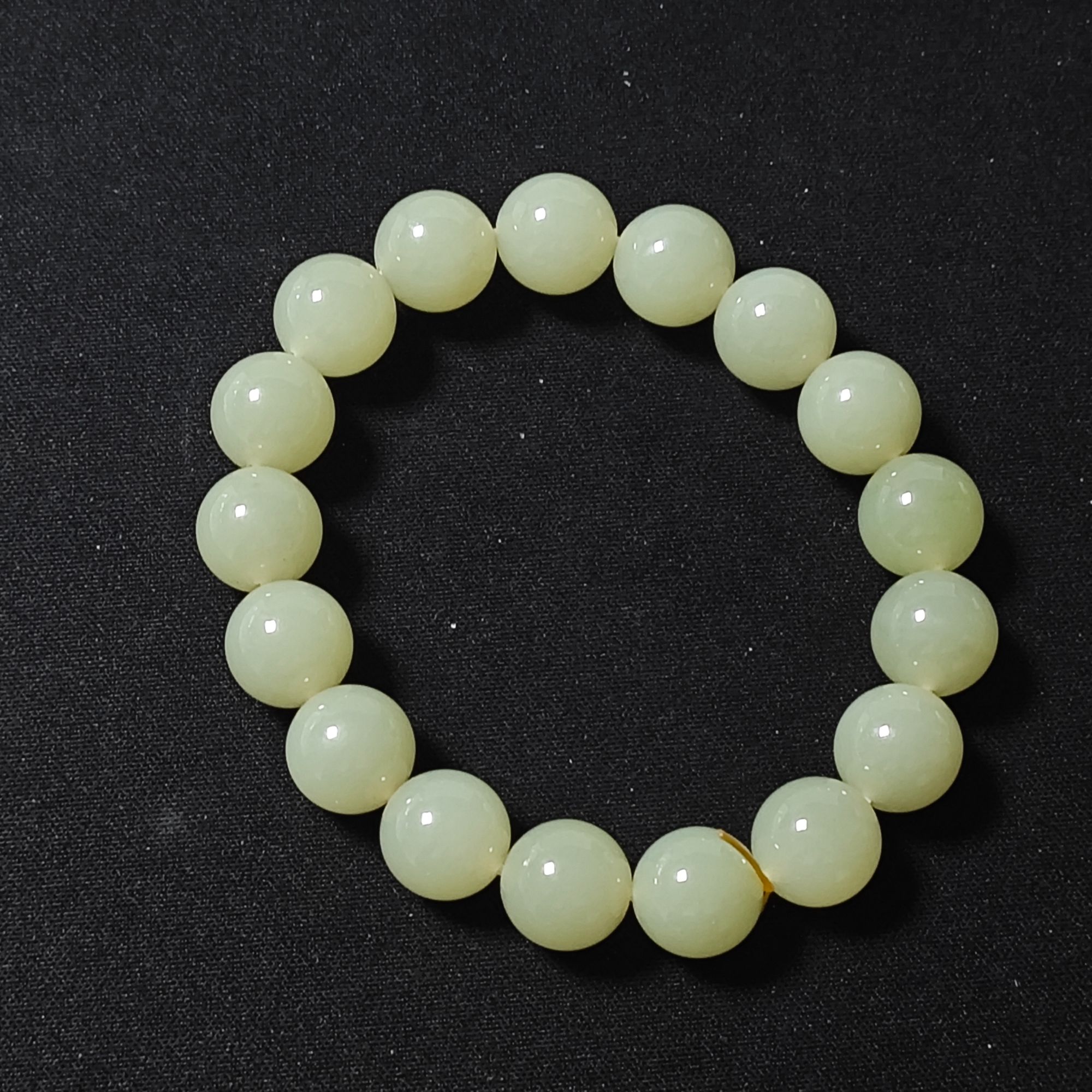 762创汇期黄玉手串