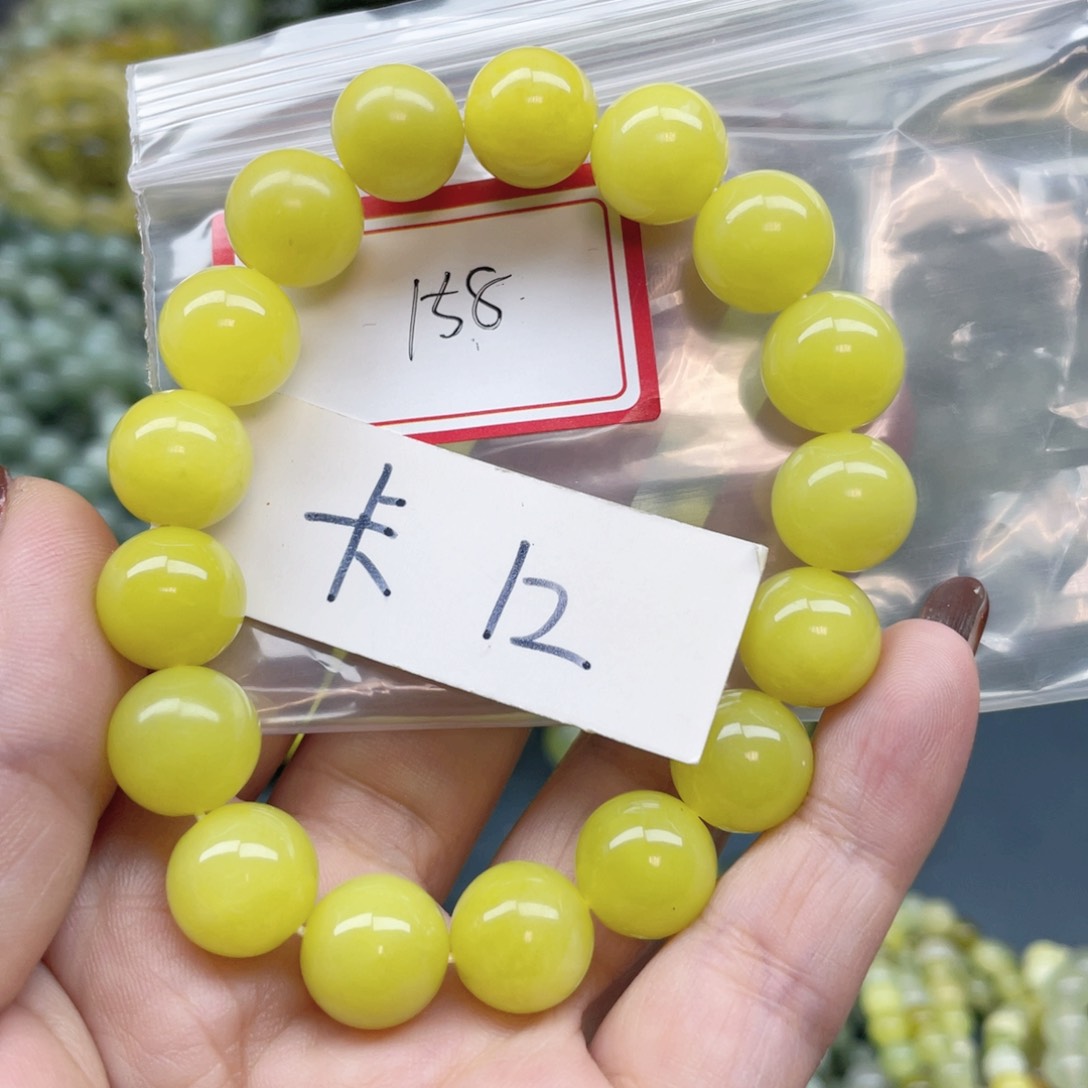 未镶嵌蛇纹石玉手链