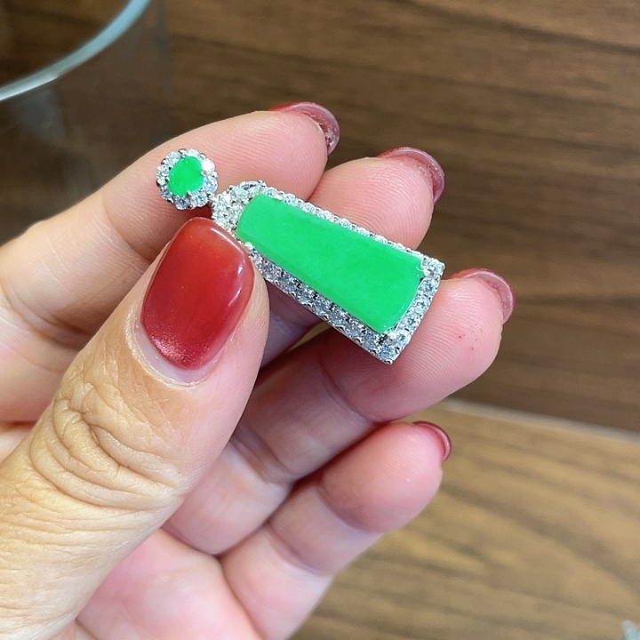 香****翡翠银S925镶嵌颈饰