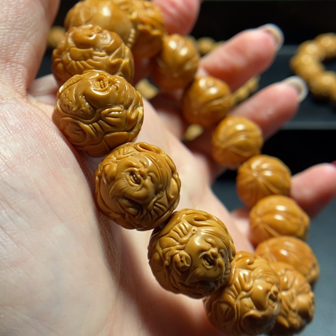 猴头核桃手串我***了荷叶横财16.5+