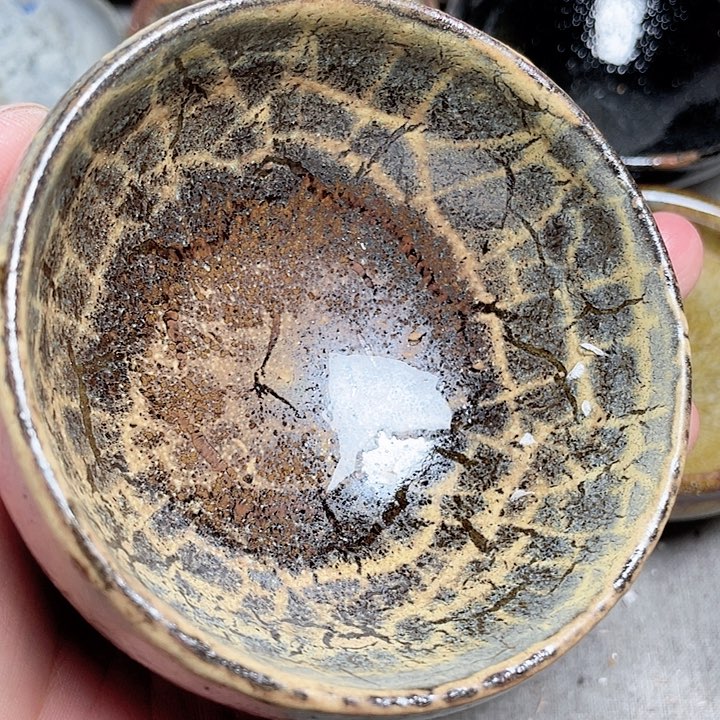 吴***姐龙窑柴烧落灰特色