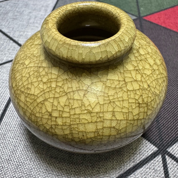 陶瓷工艺品，复古哥窑水盂黄色创意黄釉