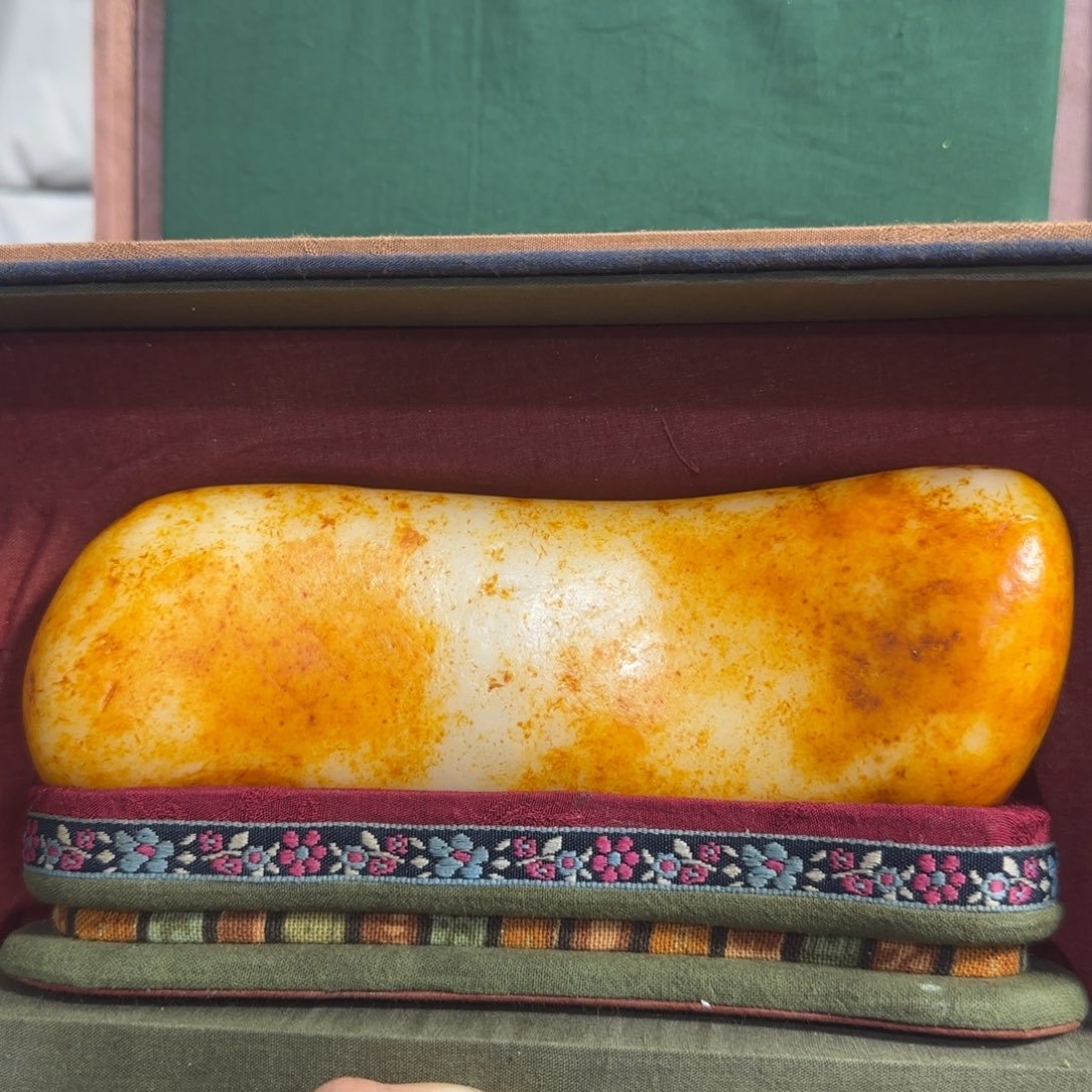 和田玉挂件未镶嵌v****g