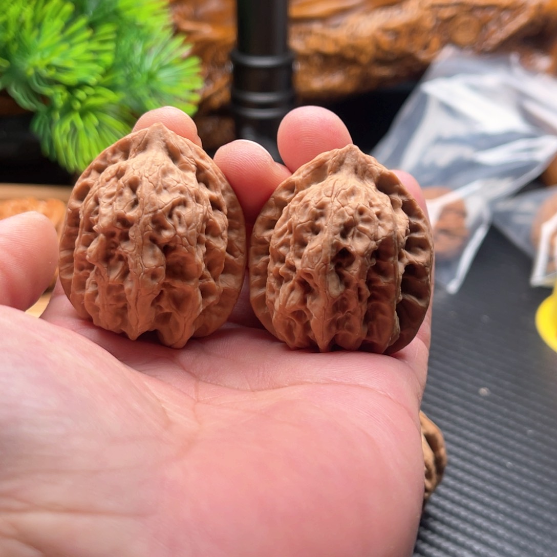 文玩核桃吊坠38佛肚