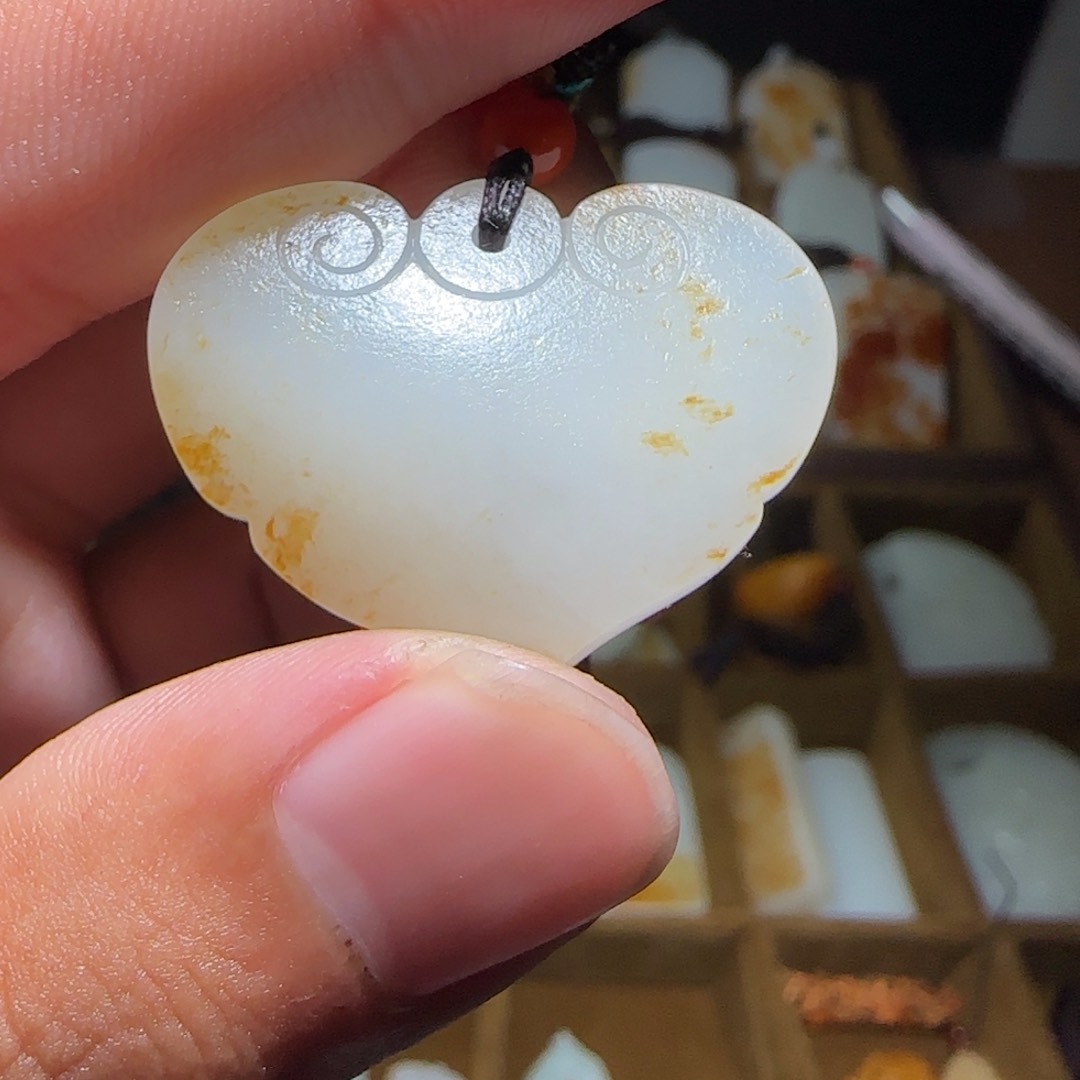 和田玉挂件未镶嵌