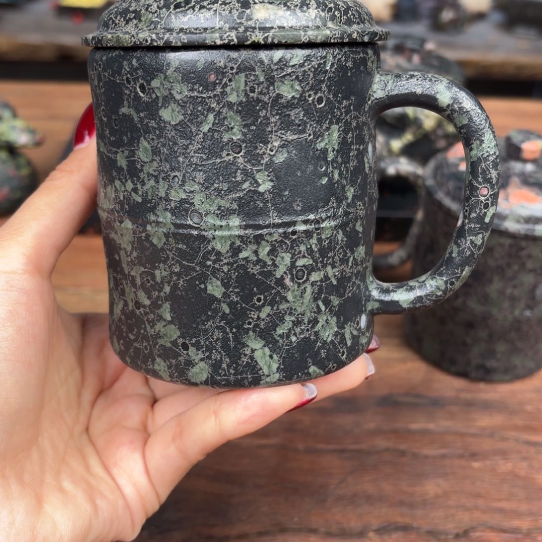 张*兵康能美玉瓷安山玉