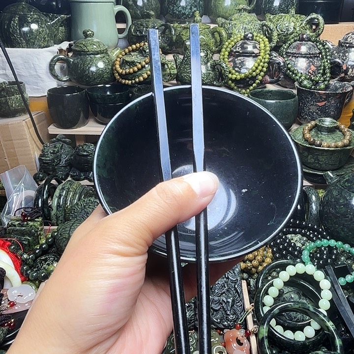 蛇纹石玉未镶嵌珠宝半成品藏玉药王石福利款黑包公碗筷