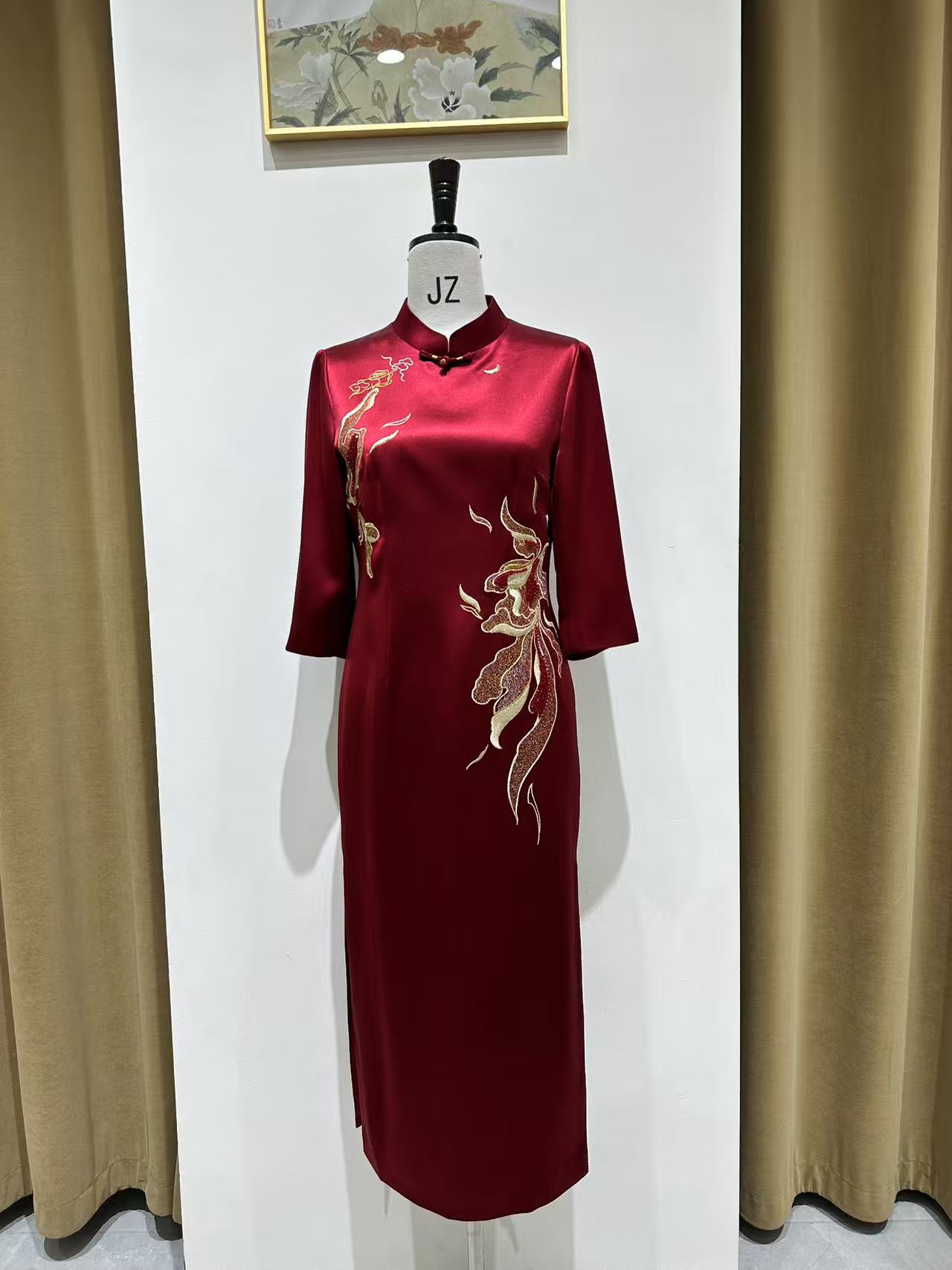 21088七分袖常规低开衩高贵优雅刺绣旗袍中长款喜婆婆喜妈妈礼服