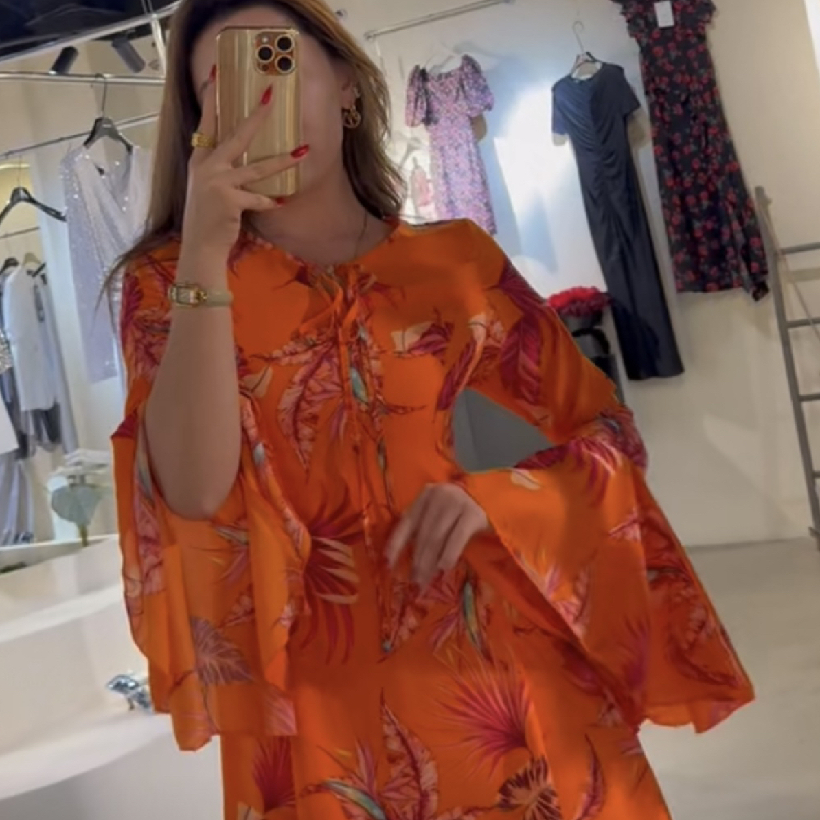 夏季红色印花中长款荷叶袖圆领显瘦女士连衣裙