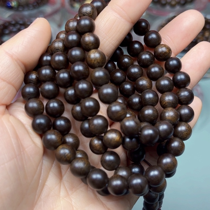 沉香手串越南白棋楠0.8多圈