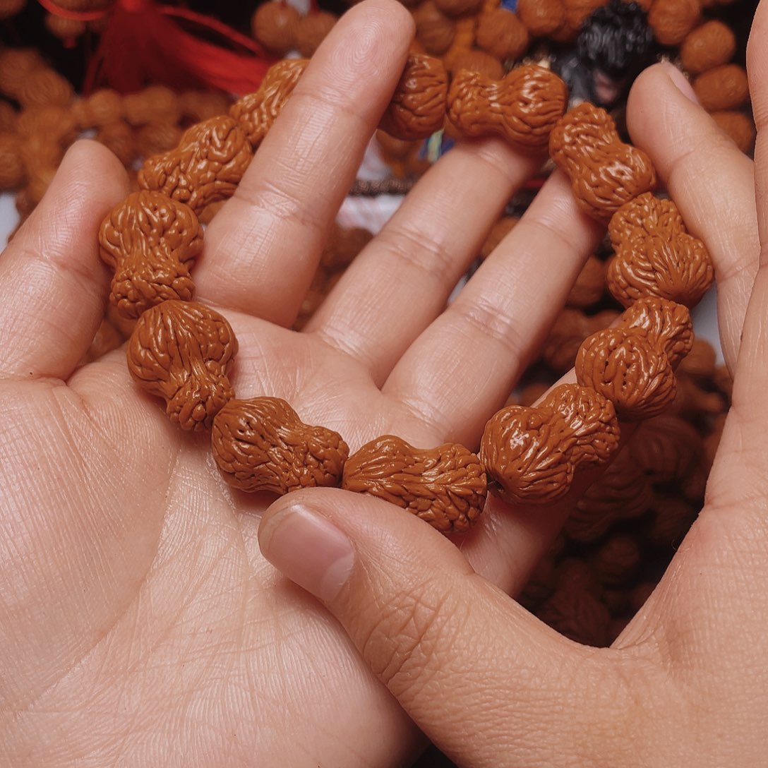 吊坠桃核龙纹桃枭