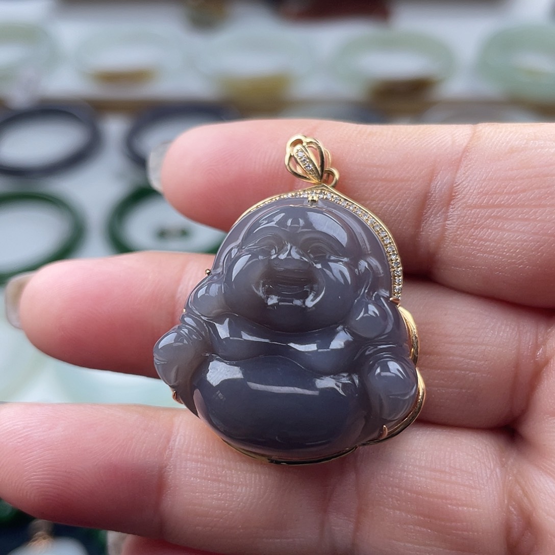 和田玉18K金镶嵌颈饰
