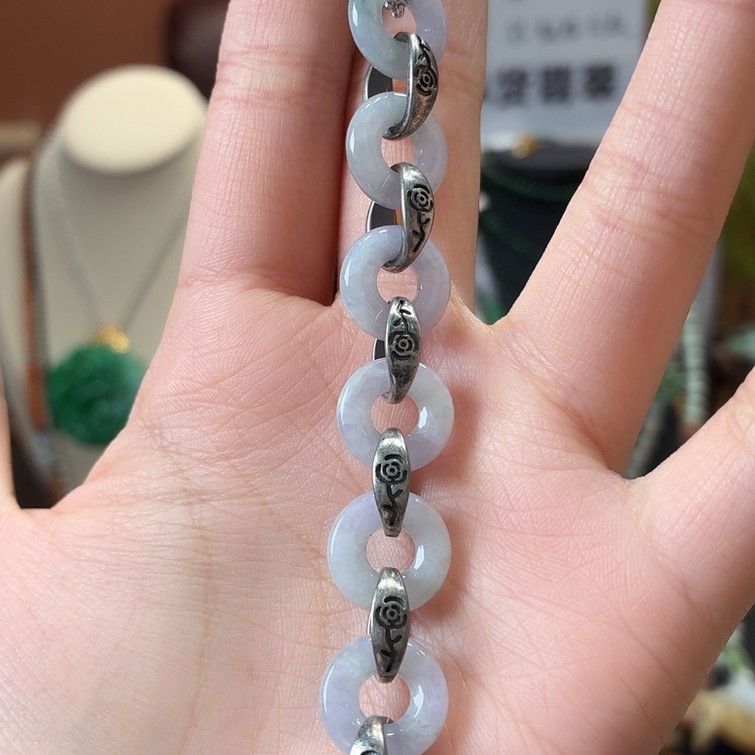 翡翠未镶嵌耳饰手串