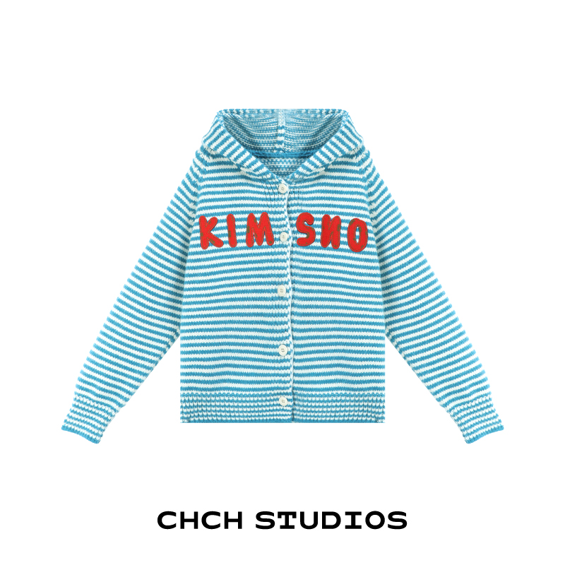 RAKS93529秋冬时尚字母刺绣开衫女单排扣连帽长袖针织衫