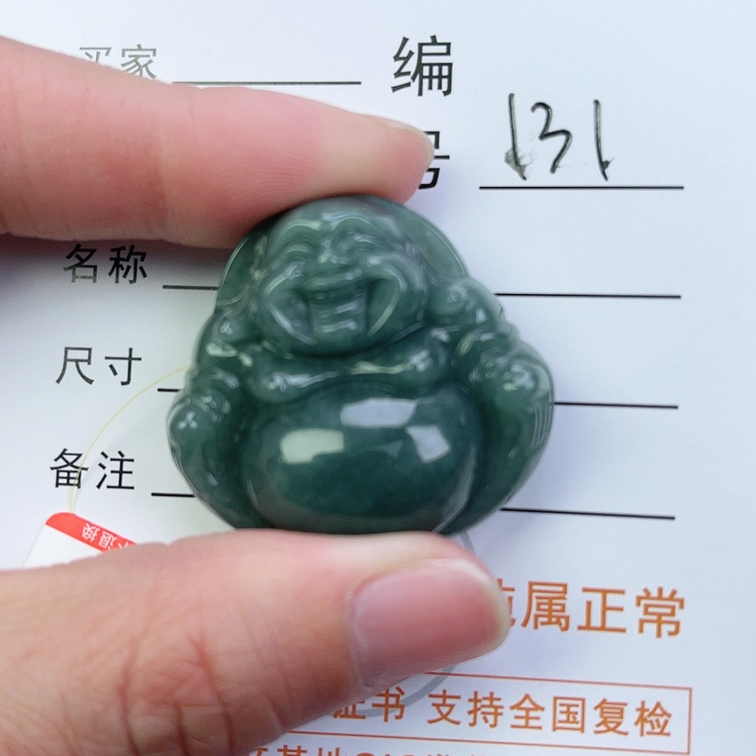 翡翠颈饰未镶嵌佛公