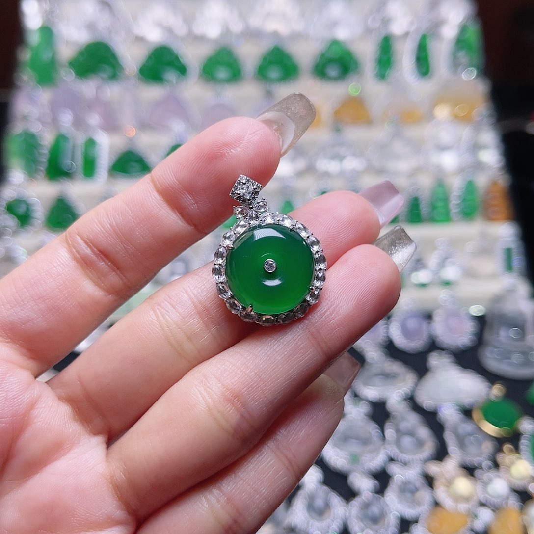 玛瑙/玉髓颈饰银S925镶嵌