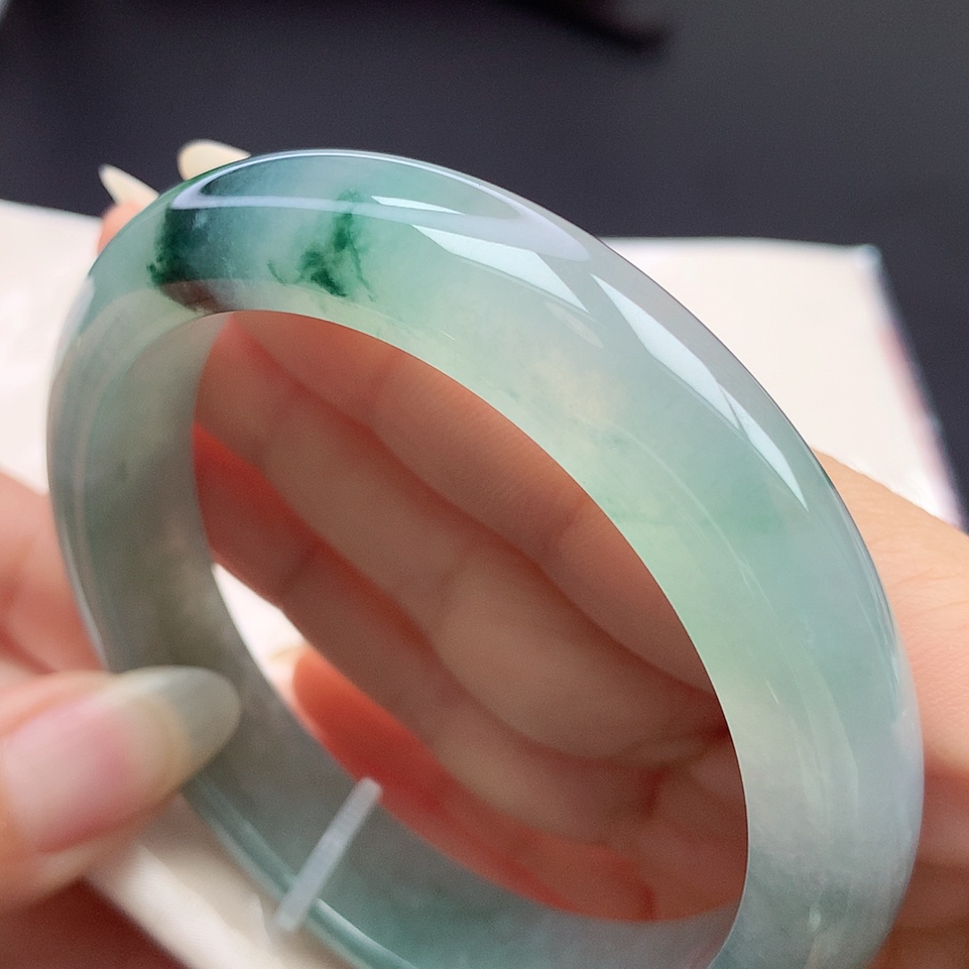 翡翠未镶嵌手镯58.4圈口