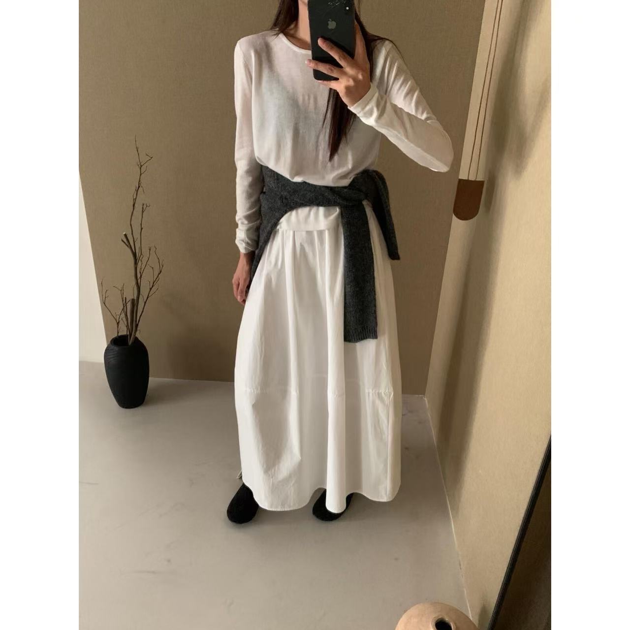 【心艺】秋季韩系简约花苞百搭显瘦垂感直筒半身裙女