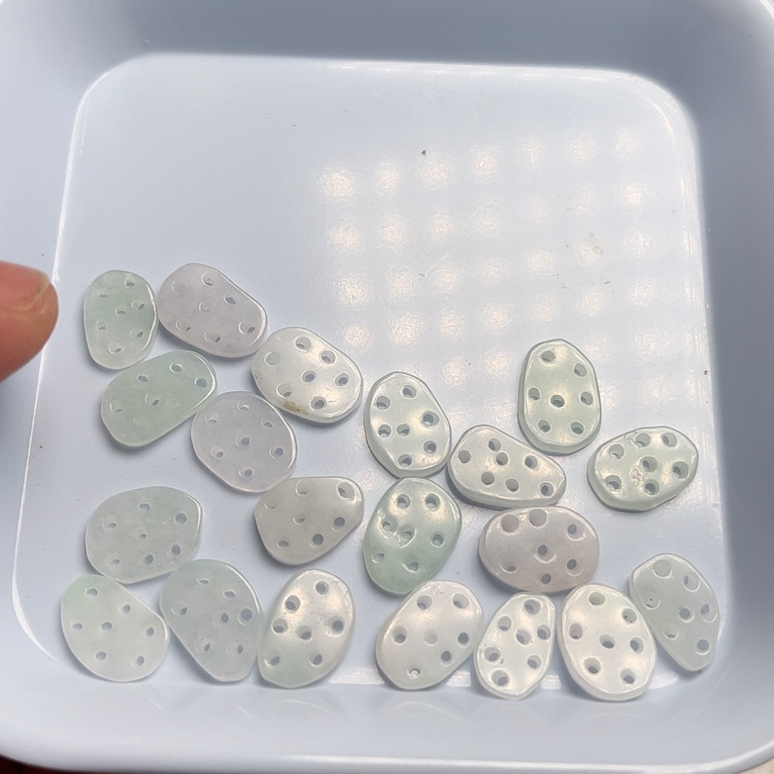 翡翠颈饰未镶嵌天然翡翠吊坠项链