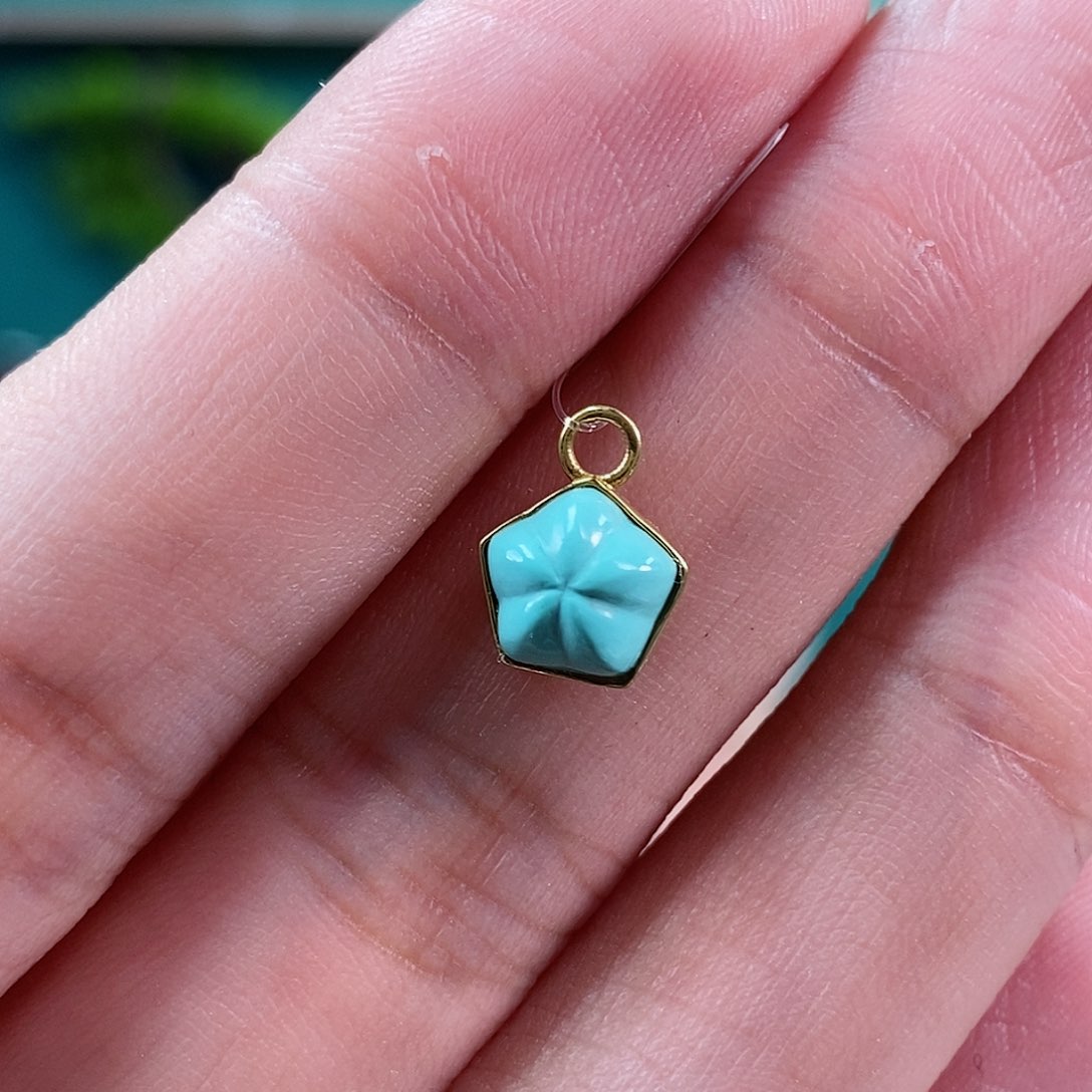 绿松石珠宝奇石18K金镶嵌