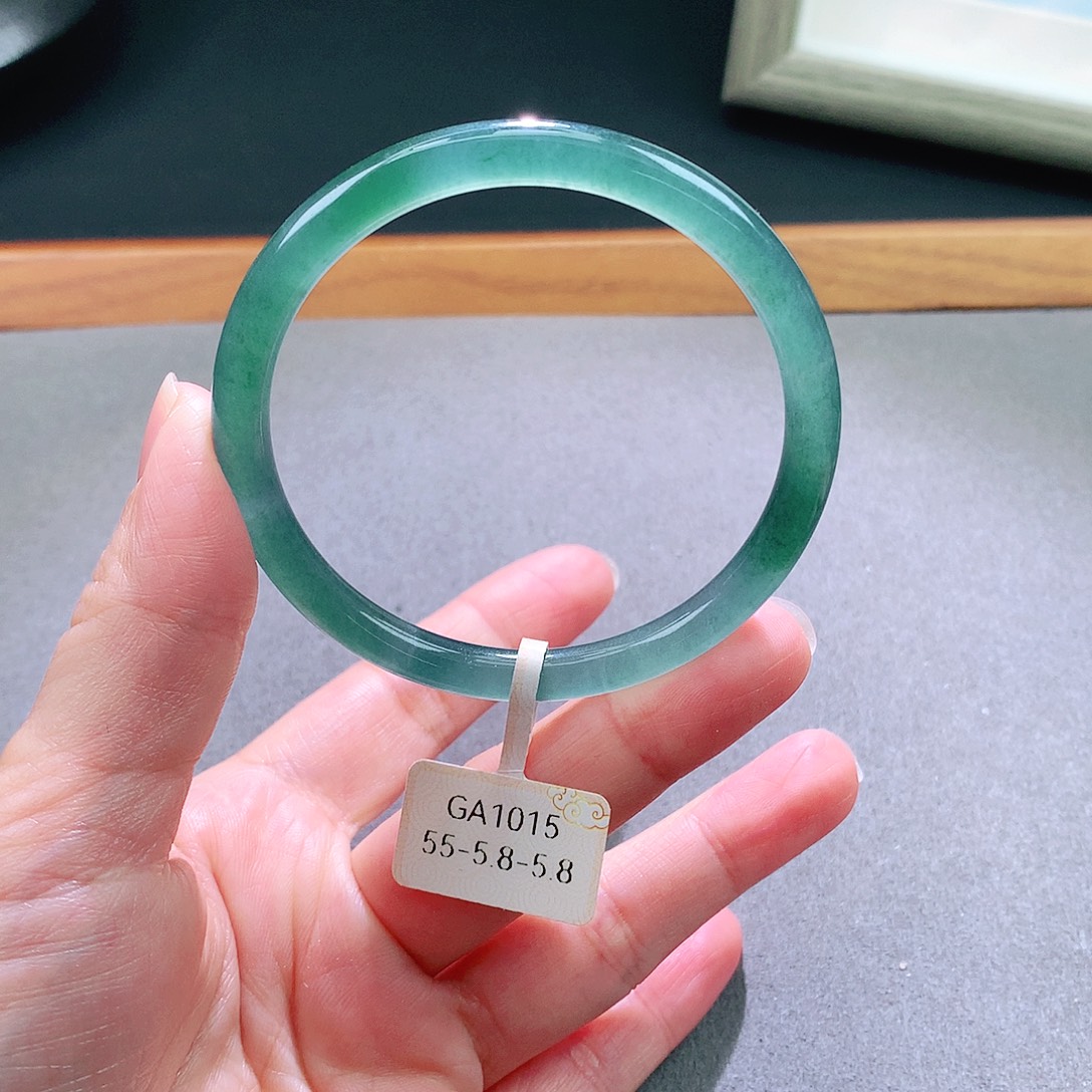 翡翠未镶嵌手镯天然翡翠a货