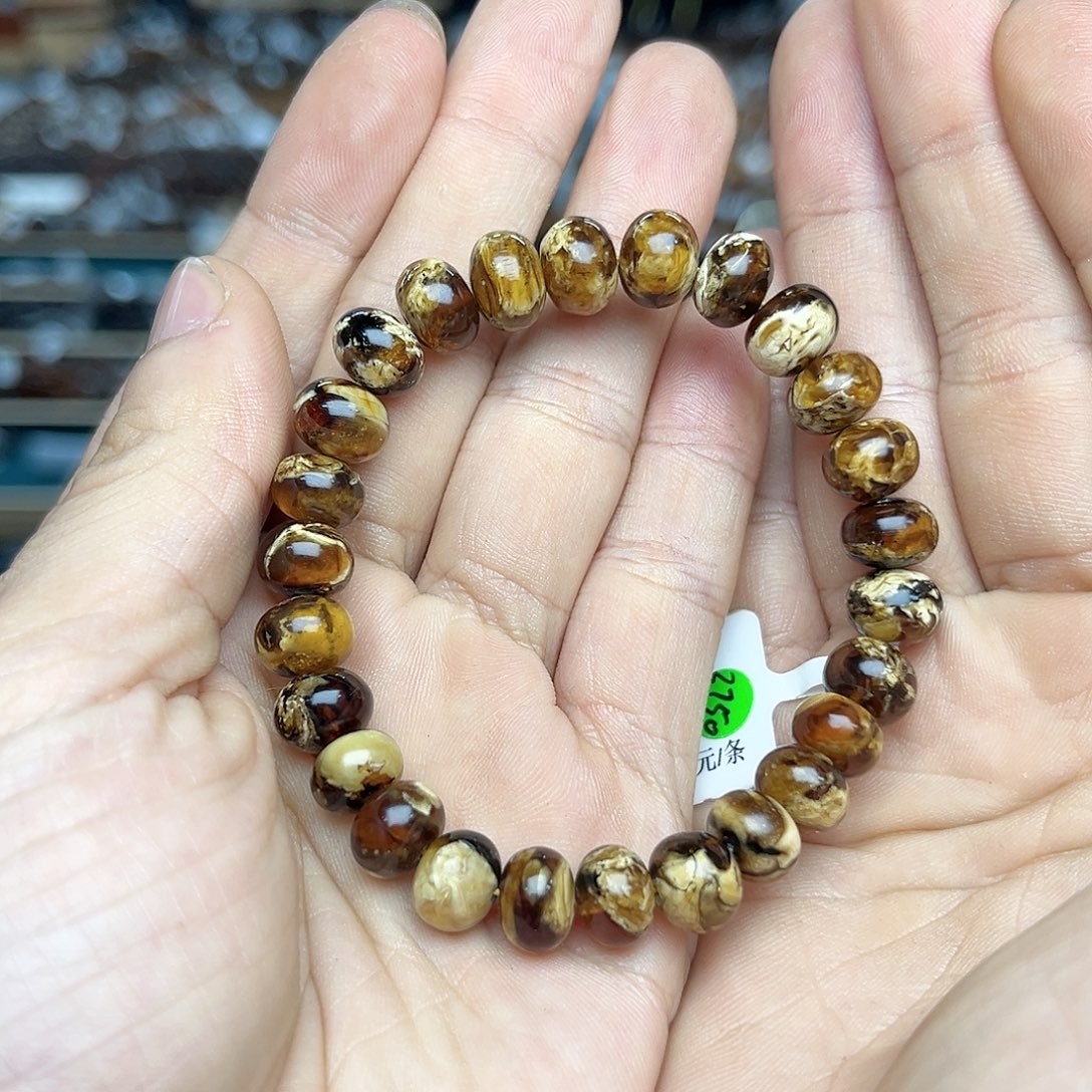 未镶嵌琥珀裸石装****醒9+溶洞