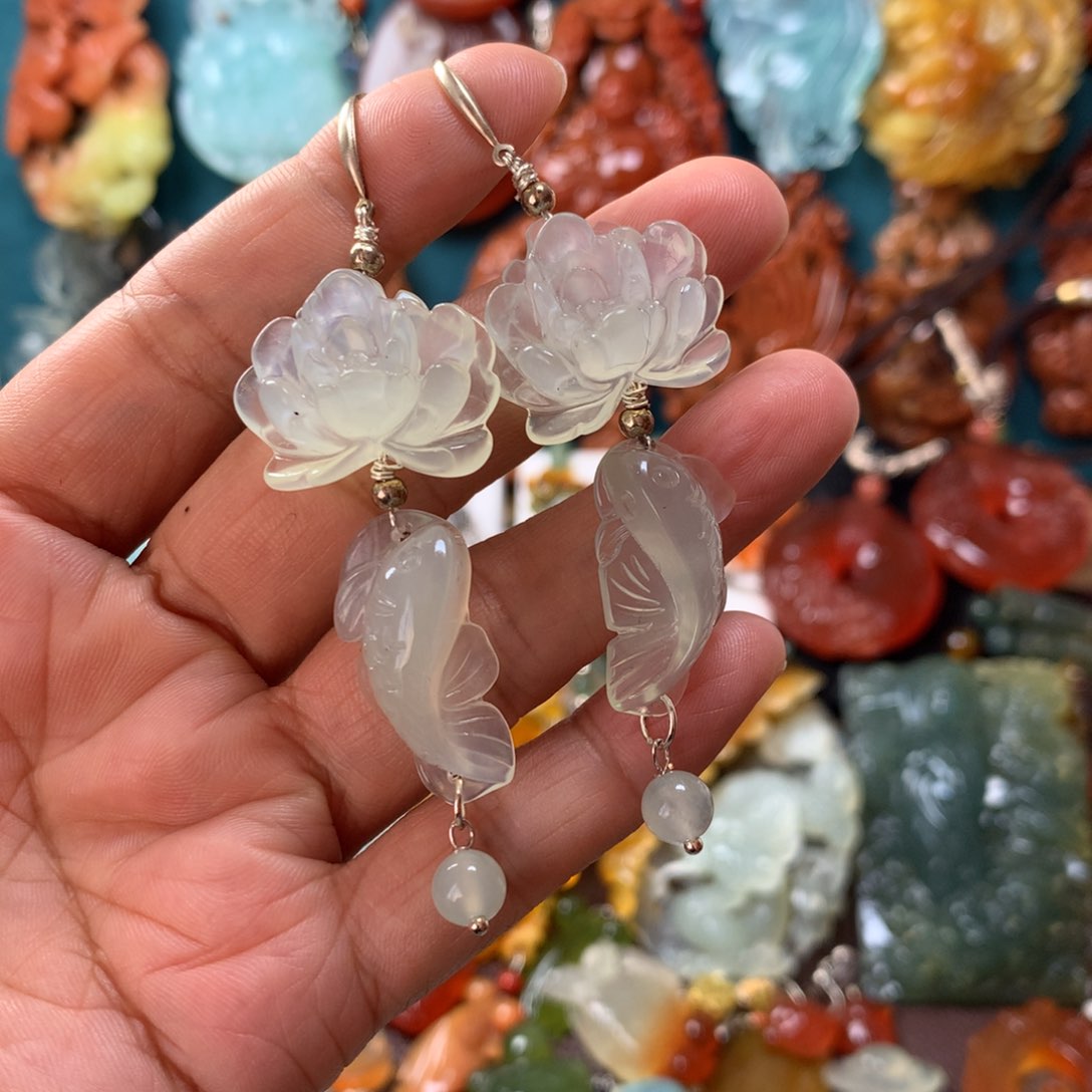 蛇纹石玉耳坠未镶嵌