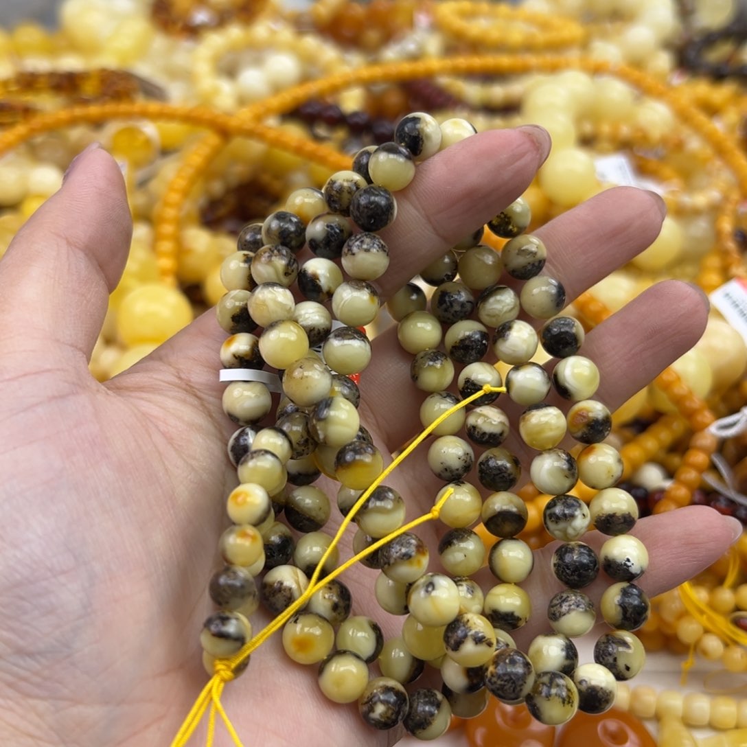 琥珀珠宝奇石未镶嵌