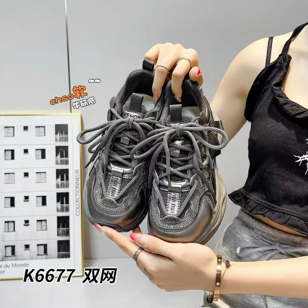 洋气百搭潮流款老爹鞋休闲女鞋
