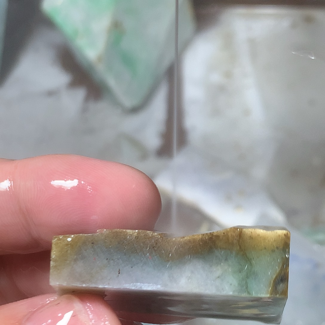 未镶嵌挂件翡翠翡翠原石